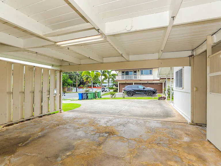 613 Papalani St — Photo 41