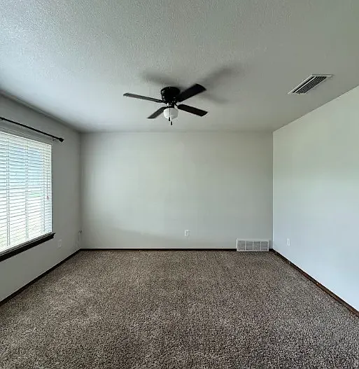 413 N Trail St #413 — Photo 10