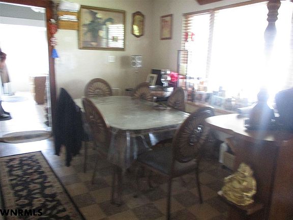4th image of 722 E Overland Dr