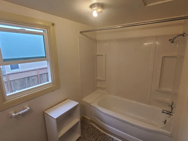 Johnson Duplex — Photo 19