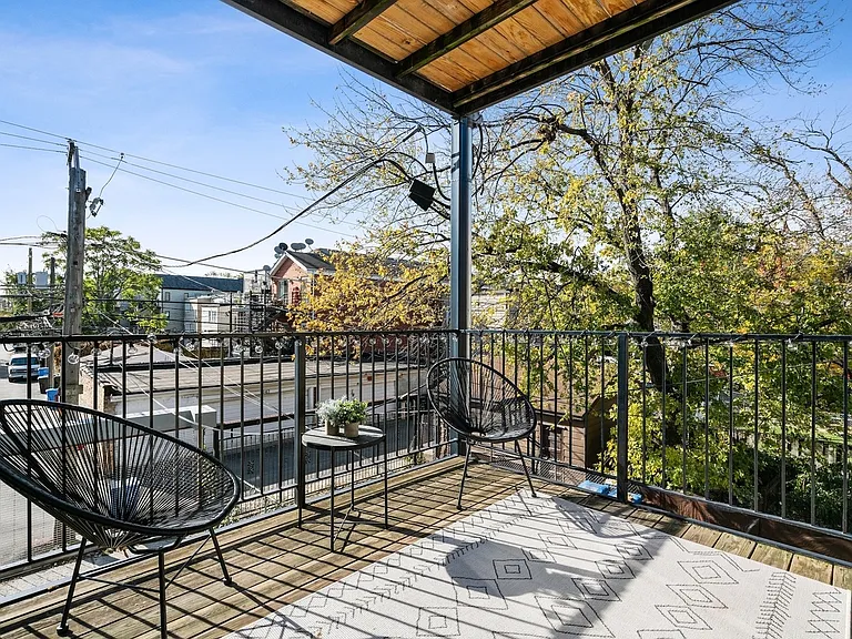 2713 W Augusta Blvd #2 — Photo 7