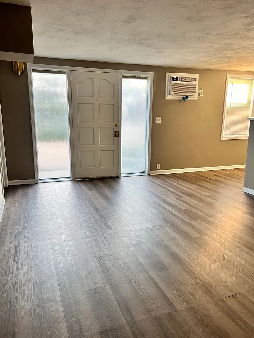 Flying Horse, Llc: Tran Kt Fh Kt Cag 115 N 35 St 4 Plex  — Photo 3