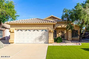 2432 E Cielo Grande Ave