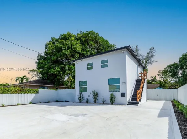 2242 NW 64th St, Miami, FL 33147