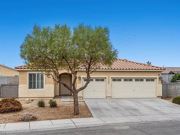 4th image of 5841 Vista Luna St