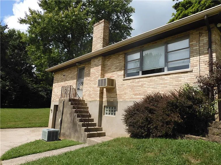 303 Birchwood Dr — Photo 36