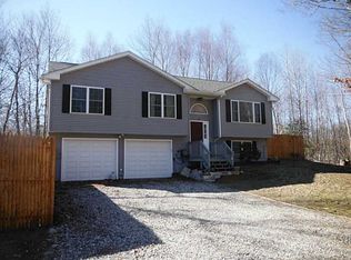 17 Marley St, Glocester, RI 02814