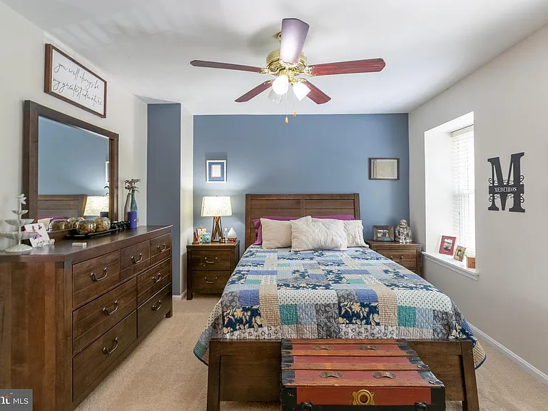 13662 Barren Springs Ct — Photo 35