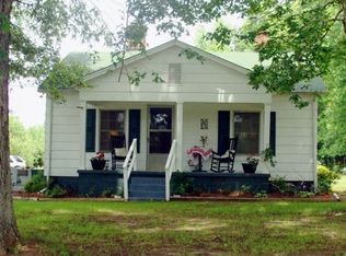 1015 Patrick Rd, Gastonia, NC 28056