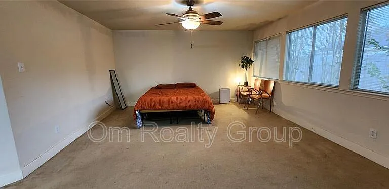 5723 Iron Horse — Photo 4