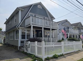 35 Coolridge Rd, Milford, CT 06460