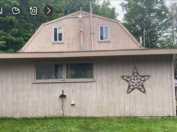 3376 W Curtis Rd, Coleman, MI 48618
