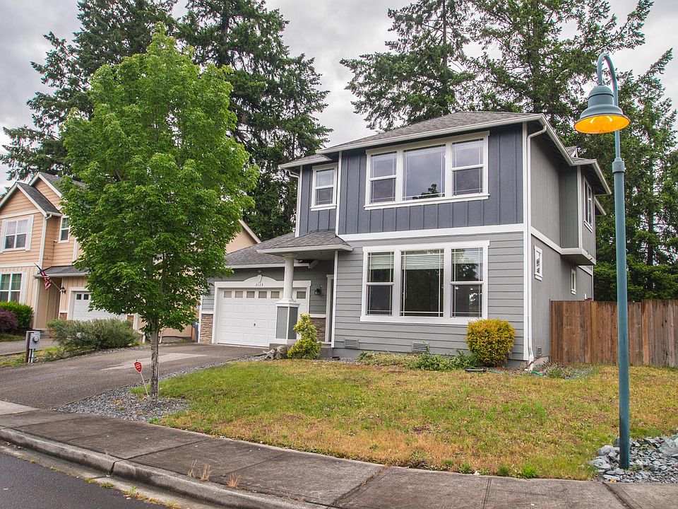 1st image of 2123 182nd St E