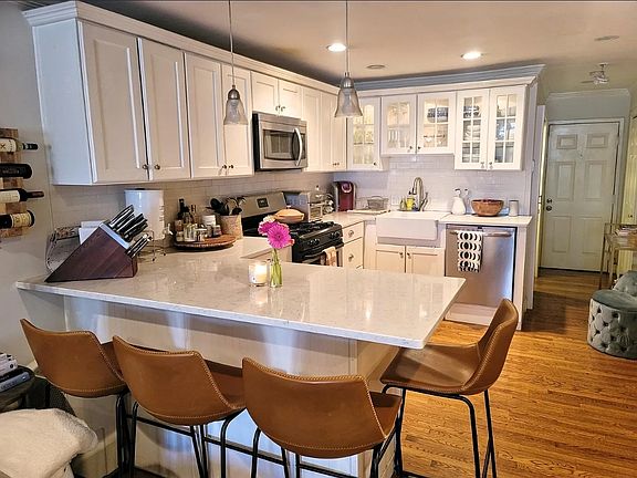 3rd image of 139 Dorchester Ave #G1