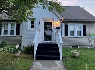 12 Carroll St, Springfield, MA 01108