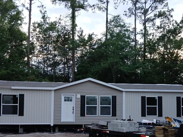 103 George Bell Ct, Folkston, GA 31537