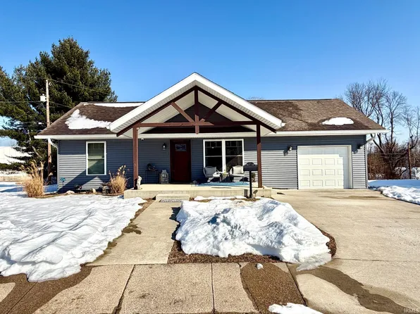 17 Eastview Ct, Bedford, IN 47421