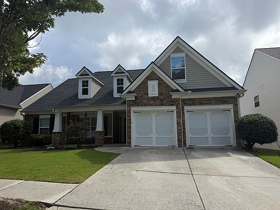 2nd image of 2541 Southhaven Ln
