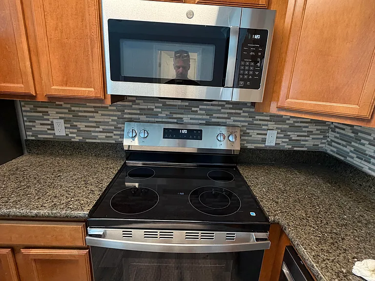 860 Turquoise St #128 — Photo 8