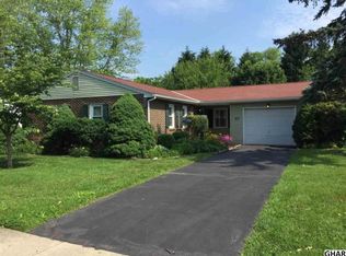 2624 N Rosegarden Blvd, Mechanicsburg, PA 17055