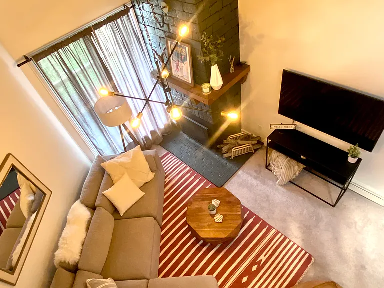 2300 Lodge Pole Cir #306-C — Photo 4