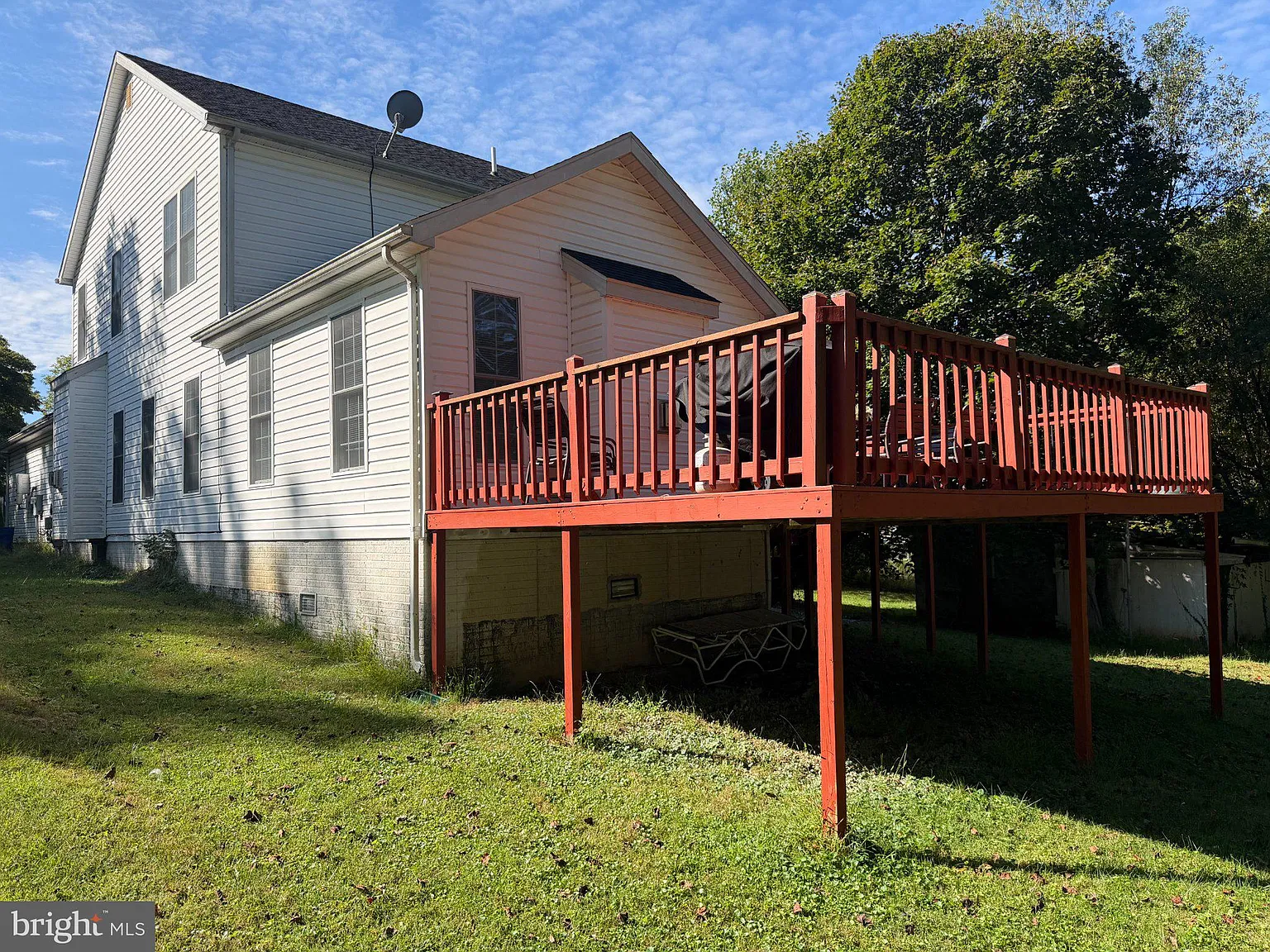 3 bed, 2.5 bath, 2144 sqft, $3,500 — Photo 3