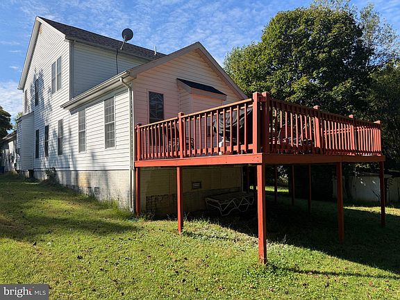 3rd image of 712 Hollywood Ave