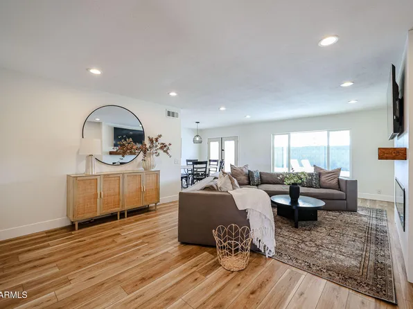 5209 E BECK Lane, Scottsdale, AZ 85254
