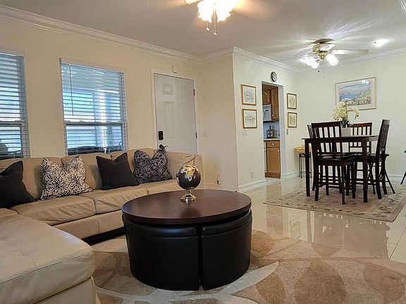 4th image of 600 Snug Harbor Dr APT A20