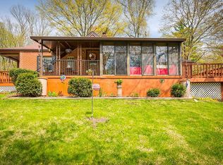 7122 Paddison Rd, Cincinnati, OH 45230