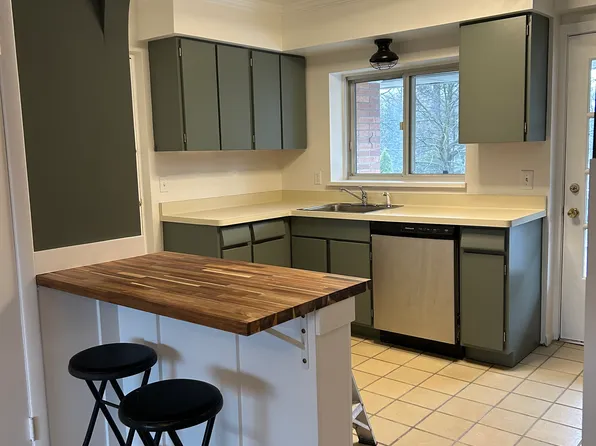 2415 Six East Ave #6, Rochester, NY 14610