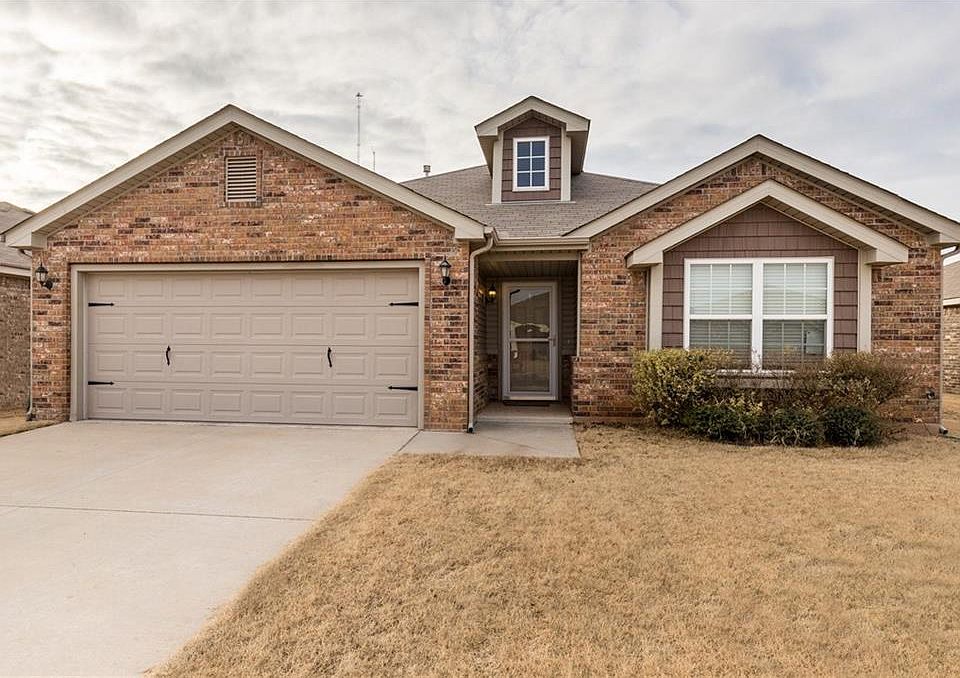 1st image of 9633 Lauren Dr