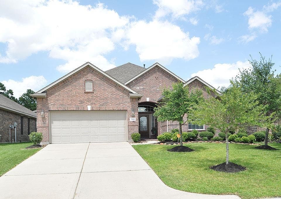 1st image of 20689 Oakhurst Meadows Dr