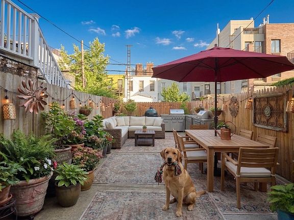4th image of 282 18th St #1