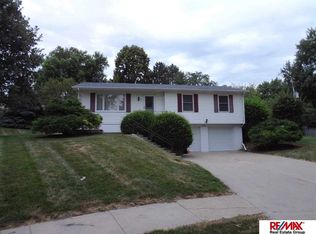 3372 S 128th Cir, Omaha, NE 68144