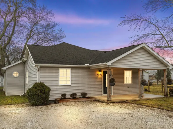 330 N 1st St, Upland, IN 46989