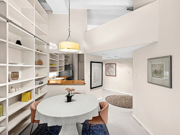 3rd image of 415 W 55th St APT 1A