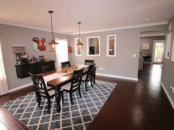 2nd image of 6075 Driftwood Ct