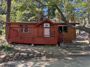 31690 Panorama Dr, Running Springs, CA 92382