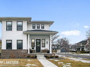 427 Pingree Blvd, Royal Oak, MI 48067