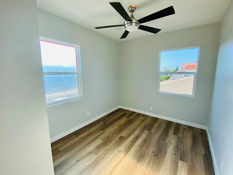 4131 Wilson Ave — Photo 17