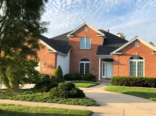 3312 Monterey Rd, Bloomington, IL 61704