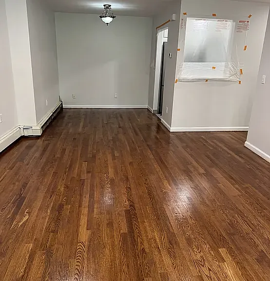 Dining area off kitchen