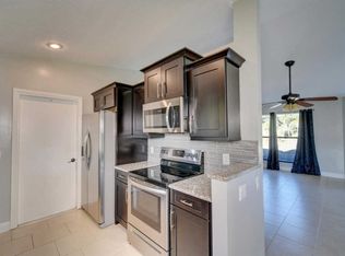 1686 SW Cecelia Ln, Port Saint Lucie, FL 34953