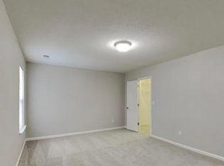 4412 Christenbury Hills Ln, Charlotte, NC 28269