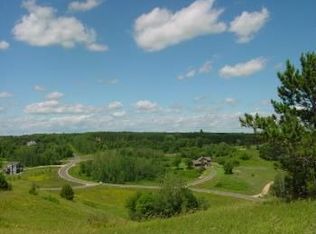 1320 27th St, Hudson, WI 54016