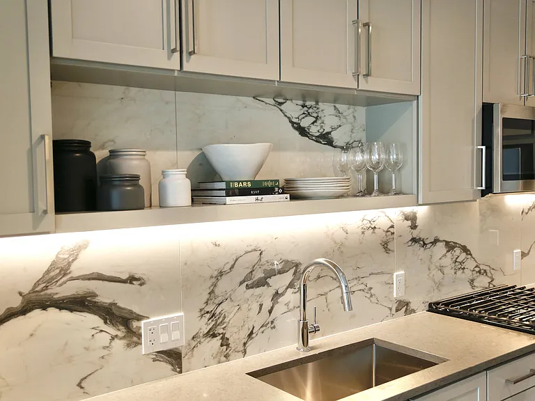 East Quarter Residences — Photo 11