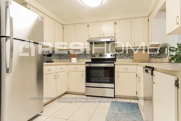 3 bed, 2.0 bath, 1373 sqft, $2,300 — Photo 2