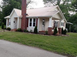 105 Spring Ave, Centerville, TN 37033