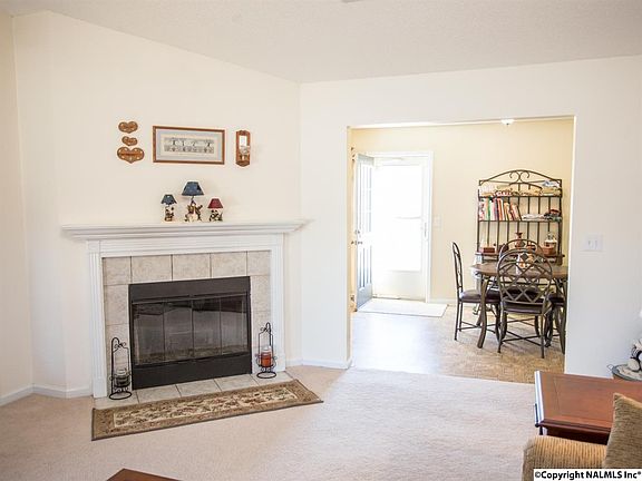 5th image of 107 Meadow Green Dr